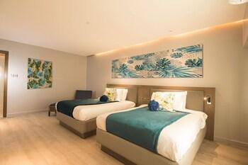 Pinnacle Boracay