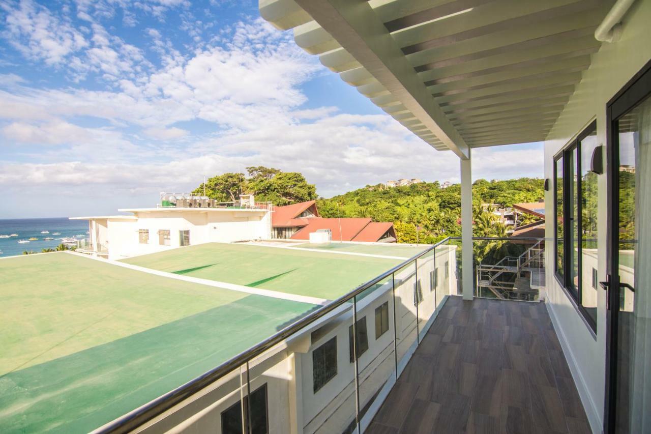 Pinnacle Boracay Hotel
